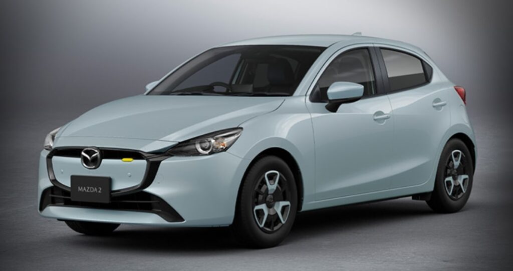 マツダ MAZDA2